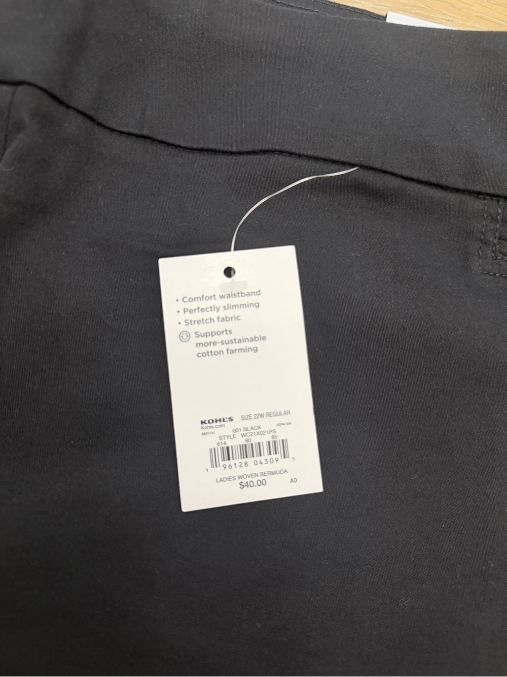NWT Croft & Barrow Effortless Stretch Bermuda Shorts Black Plus Size 22W - Picture 3 of 9